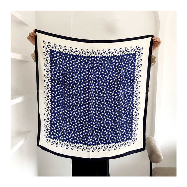 sarongs 90*90cm scarf with print square silk twill scarf hand rolled edges manual rolled scarfs bandanas luxury scarf women designers p23032, Blue;gray
sarongs 90*90cm scarf with print square silk twill scarf hand rolled edges manual rolled scarfs bandanas luxury scarf women designers p23032, Blue;gray