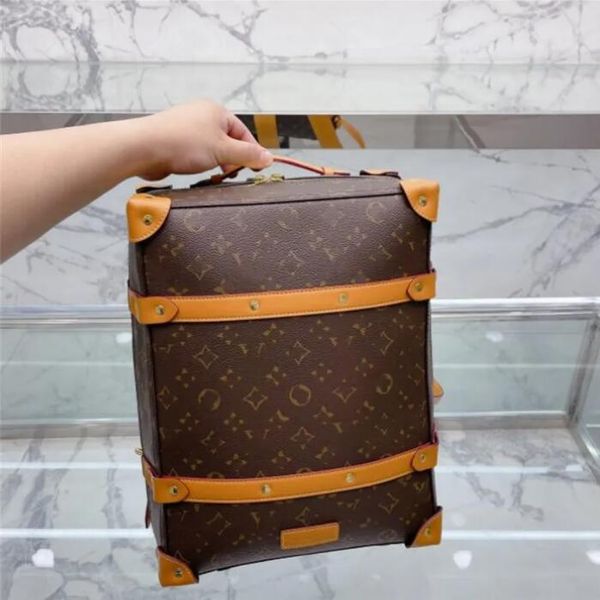 designer backpacks knapsacks soft trunk bags bookbag handbags totes women men monograms genuine leather shoulder messenger backpack luxurys
designer backpacks knapsacks soft trunk bags bookbag handbags totes women men monograms genuine leather shoulder messenger backpack luxurys