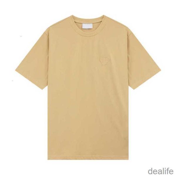 2023 mens designers paris amis t shirt tshirtstone-on-tone love embroidery fashion street casual joker round neck cotton short sleeves for m, White;black
2023 mens designers paris amis t shirt tshirtstone-on-tone love embroidery fashion street casual joker round neck cotton short sleeves for m, White;black