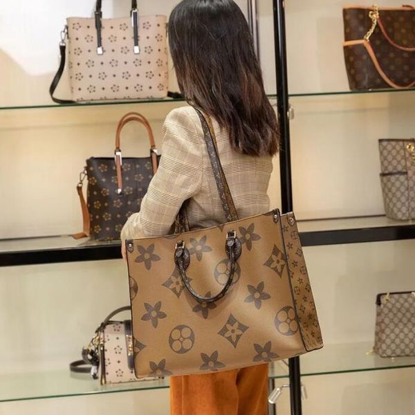 womens large tote designer handbags purses luxury bag ladies shoulder bags wallet patent leather diamond evening cross body purse
womens large tote designer handbags purses luxury bag ladies shoulder bags wallet patent leather diamond evening cross body purse