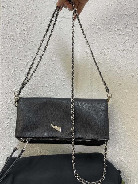 french classic wing bag double chain women's shoulder bag pu leather fashion crossbody wallets bags 230324
french classic wing bag double chain women's shoulder bag pu leather fashion crossbody wallets bags 230324