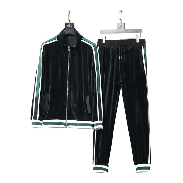 23ss designer tracksuit man jogger sweatsuits fashion men jackets track suit casual tracksuits jacket pants sporting sets, Gray
23ss designer tracksuit man jogger sweatsuits fashion men jackets track suit casual tracksuits jacket pants sporting sets, Gray