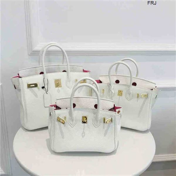 designer birkin bags herms handbags head leather contrast bag with pink color inside and outside have logo frj
designer birkin bags herms handbags head leather contrast bag with pink color inside and outside have logo frj