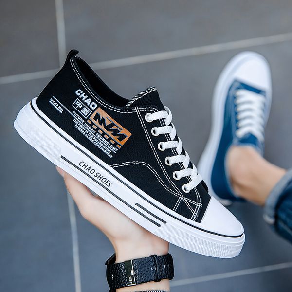 hiking shoes designer men canvas shoes casual slip-on comfortable handmade sneakiers item wz88 factory
hiking shoes designer men canvas shoes casual slip-on comfortable handmade sneakiers item wz88 factory