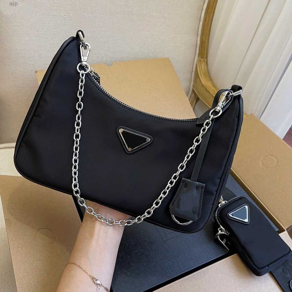 nylon bags designer re edition 2000 2005 3-piece crossbody shoulder woman black zippy wallets designer women cleo hobo
nylon bags designer re edition 2000 2005 3-piece crossbody shoulder woman black zippy wallets designer women cleo hobo