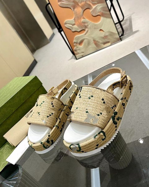 quality platform letter sandals women's platform height increase craft embroidery fashion slipper, Black
quality platform letter sandals women's platform height increase craft embroidery fashion slipper, Black