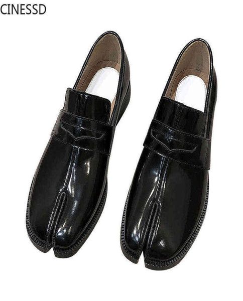 sandals women split toe loafers shoes genuine leather ninja tabi pumps mm6 cow low heels 3cm heel square casual 2203107701705, Black
sandals women split toe loafers shoes genuine leather ninja tabi pumps mm6 cow low heels 3cm heel square casual 2203107701705, Black