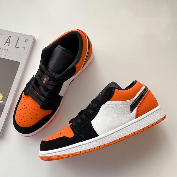 jumpman 1s skateboard sports shoes designer men women low cut lace-up genuine leather casual outdoor non-slip sneakers 36-45, Black
jumpman 1s skateboard sports shoes designer men women low cut lace-up genuine leather casual outdoor non-slip sneakers 36-45, Black