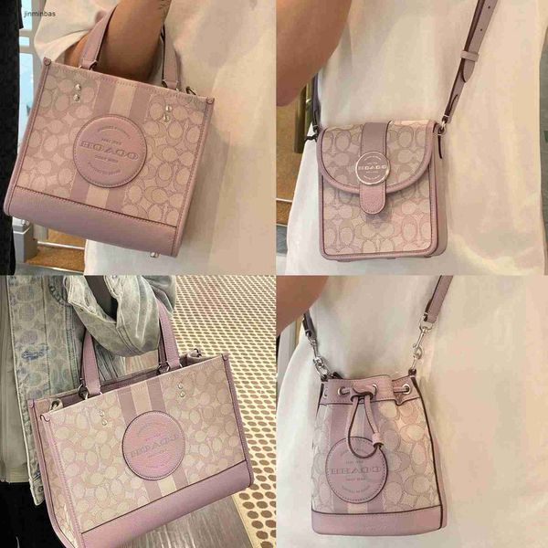 2023new fashion bags 70% factory direct sales wholesale retail2022 new women's bag dempsey tote july taro purple seri field one shoulde
2023new fashion bags 70% factory direct sales wholesale retail2022 new women's bag dempsey tote july taro purple seri field one shoulde