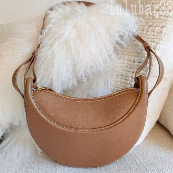 new half moon crossbody bags luxury shoulder bag smooth zip leather tote cross body saddle bolso women designer hobo handbags popular solid
new half moon crossbody bags luxury shoulder bag smooth zip leather tote cross body saddle bolso women designer hobo handbags popular solid