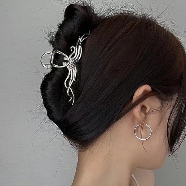 woman large silver metal cute ocs design hair claw ladies barrettes hairgrip girls washing face hair clips hairpins headwear, Slivery;white
woman large silver metal cute ocs design hair claw ladies barrettes hairgrip girls washing face hair clips hairpins headwear, Slivery;white