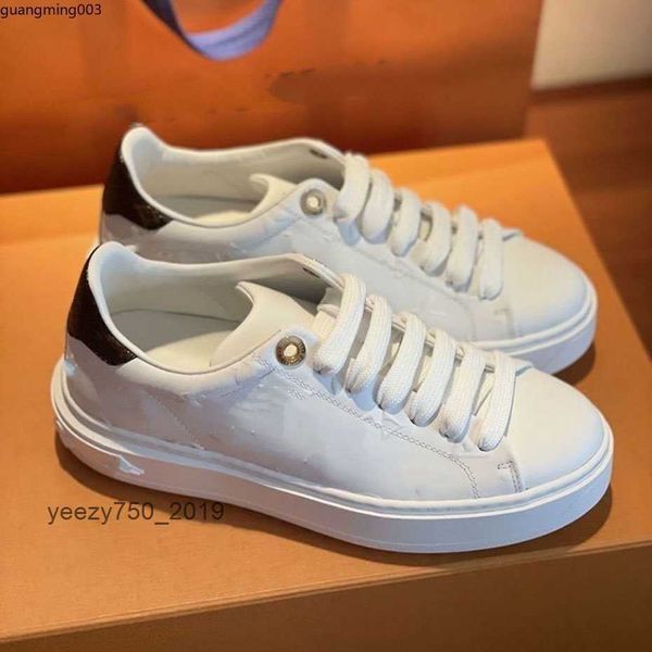 casual viuton vuitton new luxury design embossed lace leather queen emcee white shoes louis louise sneakers women shoes mkpkj gm300000001
casual viuton vuitton new luxury design embossed lace leather queen emcee white shoes louis louise sneakers women shoes mkpkj gm300000001