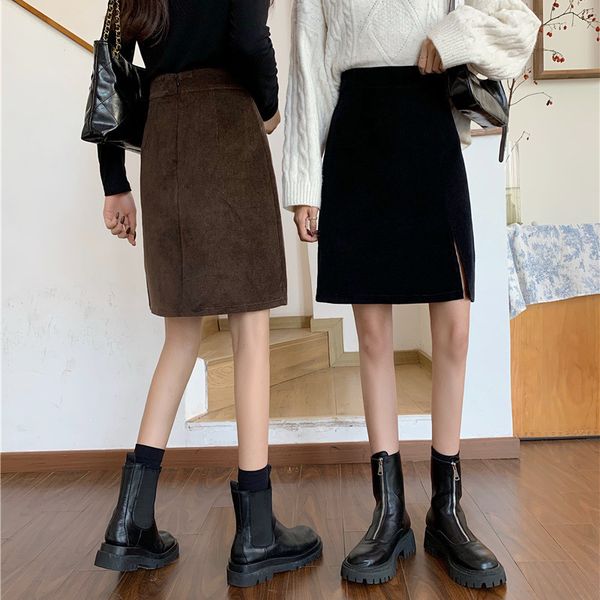 skirts oversized half skirt autumn and winter corduroy high waist split aline mid women's fat mm versatile black hip wrap ones 230323
skirts oversized half skirt autumn and winter corduroy high waist split aline mid women's fat mm versatile black hip wrap ones 230323
