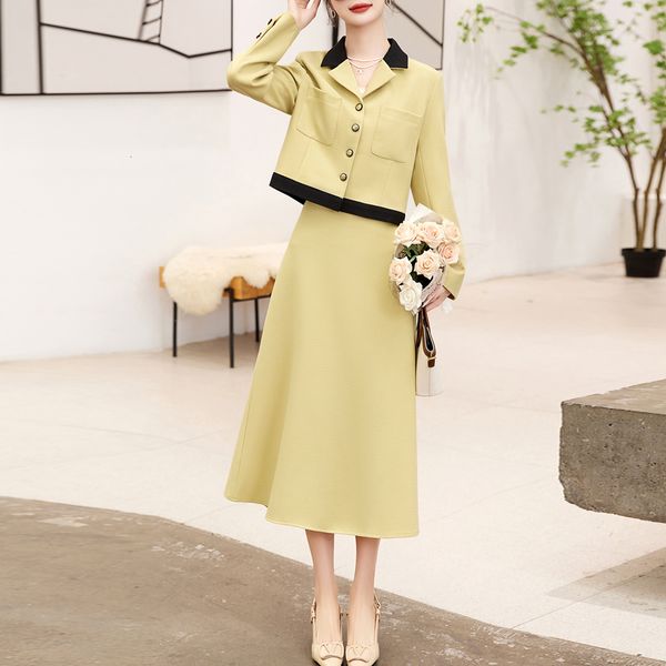 two piece dress temperament matching sets retro small fragrant jacket short coats long sleeve blazer slim and mid aline skirt suit chic 2303, White
two piece dress temperament matching sets retro small fragrant jacket short coats long sleeve blazer slim and mid aline skirt suit chic 2303, White