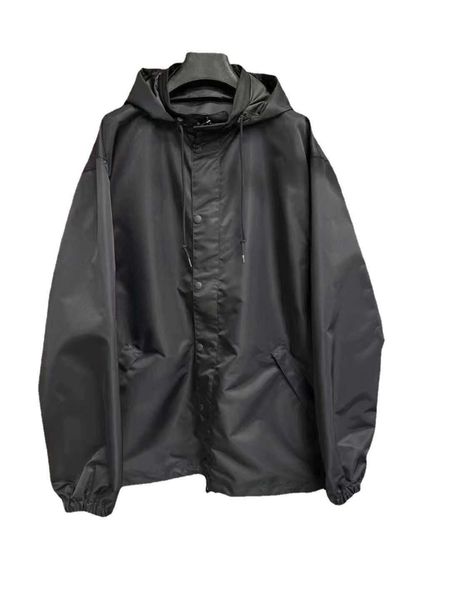 spring/summer windbreaker new back yellow tape print os loosemens jackets, Black;brown
spring/summer windbreaker new back yellow tape print os loosemens jackets, Black;brown