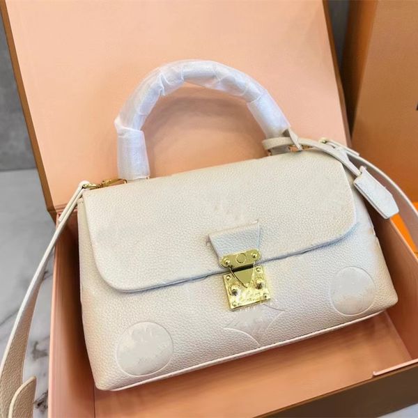 designer women shoulder bag girls handbags brand tote shoulderbag handbag bags woman purse messenger luxury
designer women shoulder bag girls handbags brand tote shoulderbag handbag bags woman purse messenger luxury