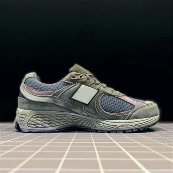 2002r men women casual shoes triple s black protection pack pink summer outdoor designer sneakers breathable platform luxury sports trainer
2002r men women casual shoes triple s black protection pack pink summer outdoor designer sneakers breathable platform luxury sports trainer