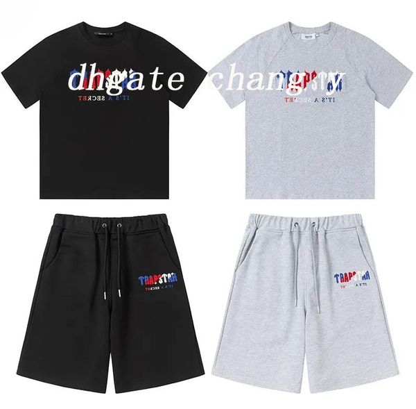 22fw trapstar high street tracksuits summer men's t shirt short sleeve outfit tracksuit black cotton streetwear s-xl 840592070, Gray
22fw trapstar high street tracksuits summer men's t shirt short sleeve outfit tracksuit black cotton streetwear s-xl 840592070, Gray