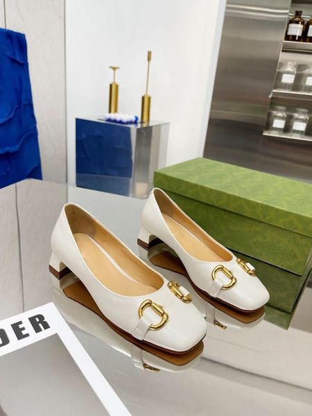 2023 summer women platform slide designer quilting sandals real leather luxury flat slippers rubber thick bottoms flip flops beach shoes35-3, Black
2023 summer women platform slide designer quilting sandals real leather luxury flat slippers rubber thick bottoms flip flops beach shoes35-3, Black