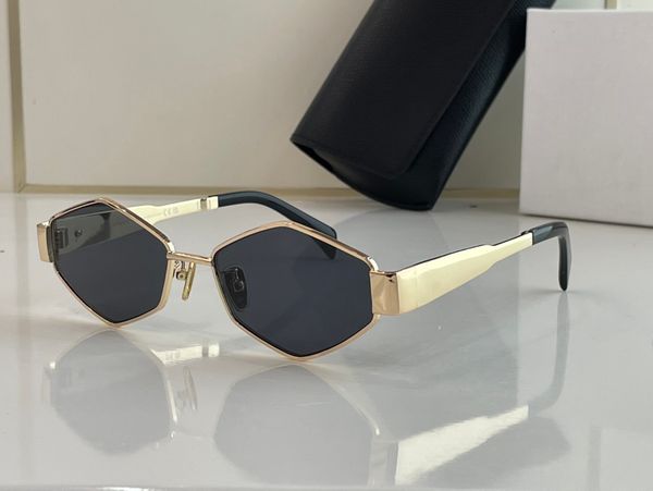 sunglasses for men women summer 40236 designers style anti-ultraviolet retro plate full frame random box, White;black
sunglasses for men women summer 40236 designers style anti-ultraviolet retro plate full frame random box, White;black