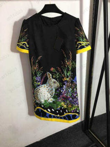 womens dresses drill rabbit print crew neck short sleeve dress back zipper open luxury designer casual fashion maxiskit elegant dress, Black;gray
womens dresses drill rabbit print crew neck short sleeve dress back zipper open luxury designer casual fashion maxiskit elegant dress, Black;gray