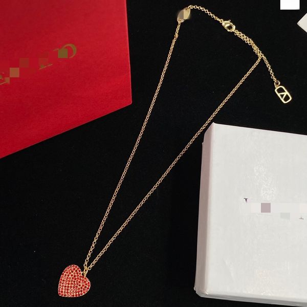 new style necklace designer for women stud luxury gold heart shape pearl crystal gold double v letter jewelry necklace-2 o, Black
new style necklace designer for women stud luxury gold heart shape pearl crystal gold double v letter jewelry necklace-2 o, Black