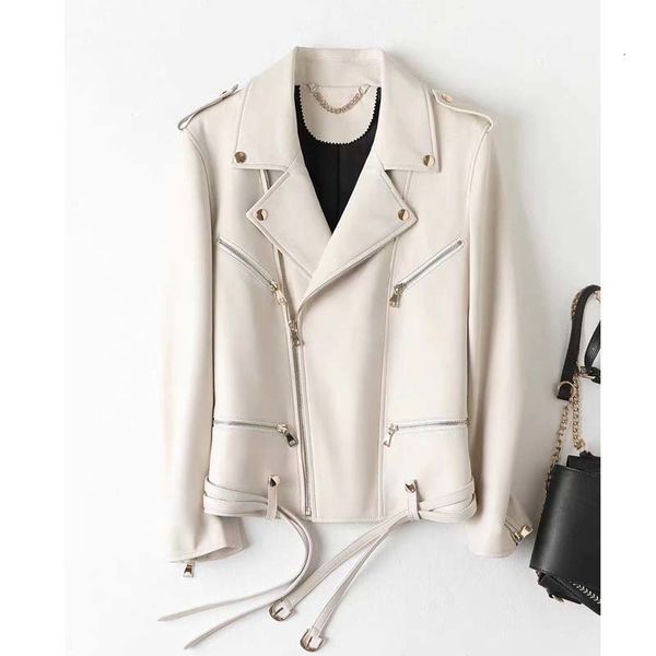 women's jackets genuine leather jacket 2023 fashion locomotive model coat spring women belt clothes turndown collar white and black 230, Black;brown
women's jackets genuine leather jacket 2023 fashion locomotive model coat spring women belt clothes turndown collar white and black 230, Black;brown