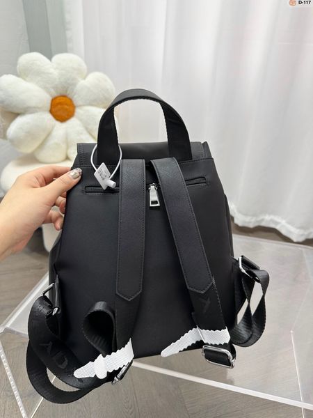 new designer nylon backpack women shoulder bags classic handbags man black back pack triangle sign metal zipper quality men multi pockets sc
new designer nylon backpack women shoulder bags classic handbags man black back pack triangle sign metal zipper quality men multi pockets sc