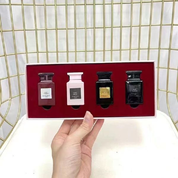 perfume gift set oud wood lost cherry rose prick white suede 7.5ml x4pcs 4 in1 kit christmas gift fast ship fragrance
perfume gift set oud wood lost cherry rose prick white suede 7.5ml x4pcs 4 in1 kit christmas gift fast ship fragrance