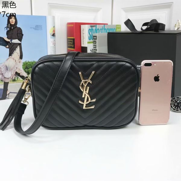 luxury designer handbags leather women shoulder bags fashion medium crossbody bag women chain shoulder bags
luxury designer handbags leather women shoulder bags fashion medium crossbody bag women chain shoulder bags