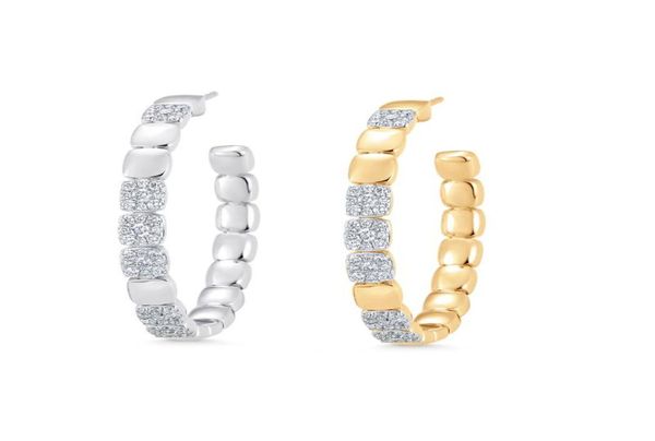 hoop huggie micro pave 5a cz bling geometric cricle earring drop factory whole fashion classic women jewelryhoo2098990, Golden;silver
hoop huggie micro pave 5a cz bling geometric cricle earring drop factory whole fashion classic women jewelryhoo2098990, Golden;silver