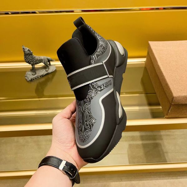 luxury designer men's high casual shoes fashion casual shoes rubber non-slip outsole size 38-44, Black
luxury designer men's high casual shoes fashion casual shoes rubber non-slip outsole size 38-44, Black