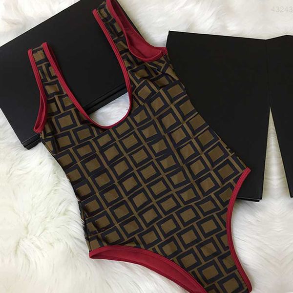 designer bikinis woman one-piece bikini with letter swimsuits crystal summer swimwear beach luxury bathing suits ihdp, White;black
designer bikinis woman one-piece bikini with letter swimsuits crystal summer swimwear beach luxury bathing suits ihdp, White;black