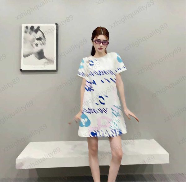 womens dress colorful letter logo printed round neck short sleeve dress corset waist cut simple designer casual joker maxiskit elegant dress, Black;gray
womens dress colorful letter logo printed round neck short sleeve dress corset waist cut simple designer casual joker maxiskit elegant dress, Black;gray