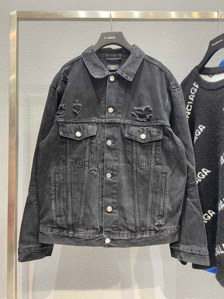mens fleece vest square neck bar code letter double sided stereoscopic embroidery denim jacket cardigan, Black;brown
mens fleece vest square neck bar code letter double sided stereoscopic embroidery denim jacket cardigan, Black;brown