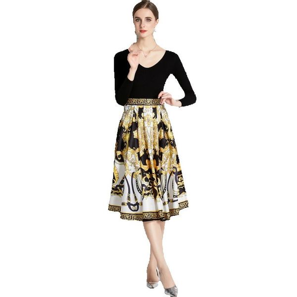 baroque floral two piece dress black sets 2023 women long sleeve black knitted and print pleated skirts luxury designer vintage set 2 piece, White
baroque floral two piece dress black sets 2023 women long sleeve black knitted and print pleated skirts luxury designer vintage set 2 piece, White