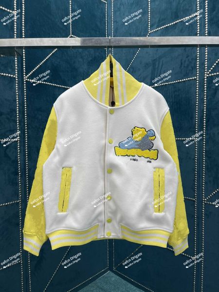 5a men's designer jacket baseball jacket cardigan cartoon image embroidered sweatshirt sportswear streetwear luxury coat plus size leat, Black;brown
5a men's designer jacket baseball jacket cardigan cartoon image embroidered sweatshirt sportswear streetwear luxury coat plus size leat, Black;brown