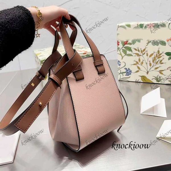 hammock handbag designer bag women single shoulder fashion bags leather portable diagonal cross bags woman luxury tote handbags 230325
hammock handbag designer bag women single shoulder fashion bags leather portable diagonal cross bags woman luxury tote handbags 230325