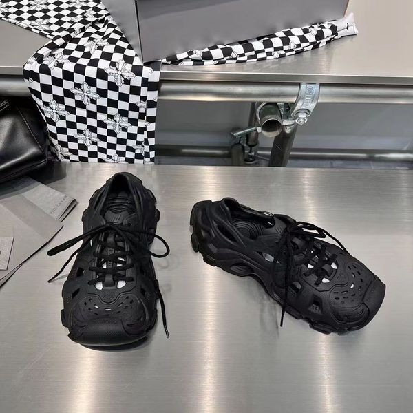 2023 new integrated molding beach sports casual sandals slippers op34 summer lace-up sandals, Black
2023 new integrated molding beach sports casual sandals slippers op34 summer lace-up sandals, Black
