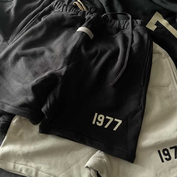 foggg casual shorts american fashion brand essen fogg1977 shorts summer men s and women s high street hip hop relaxed casual split shorts, White;black
foggg casual shorts american fashion brand essen fogg1977 shorts summer men s and women s high street hip hop relaxed casual split shorts, White;black