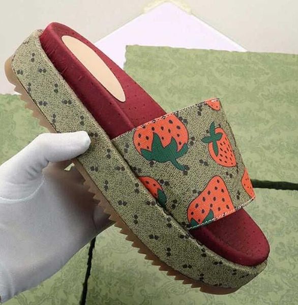 womens sandal slipper slide fashion embroidered canvas designer slides slip on slippers girls canvas covered platform sandals big size 35-45, Black
womens sandal slipper slide fashion embroidered canvas designer slides slip on slippers girls canvas covered platform sandals big size 35-45, Black