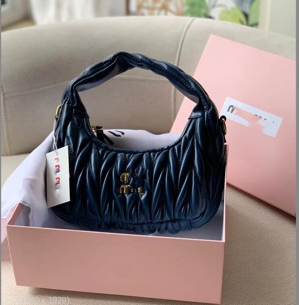 designer hobo clutch tote bag luxury wallets with shoulder strap genuine leather women's mens purses crossbody underarm handbags satche
designer hobo clutch tote bag luxury wallets with shoulder strap genuine leather women's mens purses crossbody underarm handbags satche