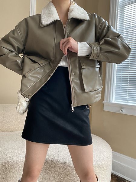 women's jackets fashion removable fur collar pinch cotton leather jacket short women autumn winter lapel splicing female 1a280 230324, Black;brown
women's jackets fashion removable fur collar pinch cotton leather jacket short women autumn winter lapel splicing female 1a280 230324, Black;brown