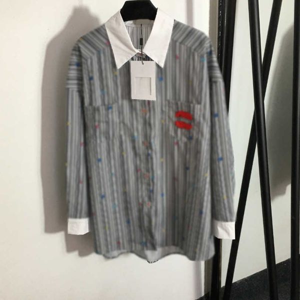 23ss womens clothes shirts designer blouse chest plush embroidery pocket colorful logo printed lapel long sleeve striped shirt women clothes, White
23ss womens clothes shirts designer blouse chest plush embroidery pocket colorful logo printed lapel long sleeve striped shirt women clothes, White