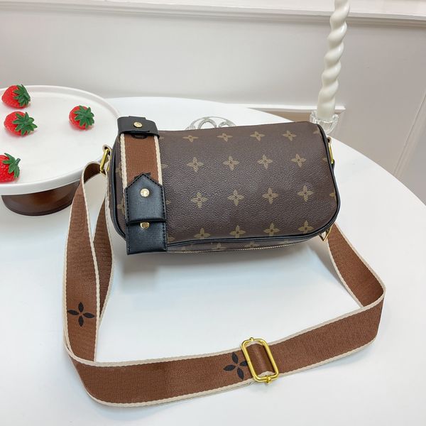 fashion women luxury handbag crossbody bags famous classical designer bag messenger lady cross body female tote bag satchel purse presbyopia
fashion women luxury handbag crossbody bags famous classical designer bag messenger lady cross body female tote bag satchel purse presbyopia