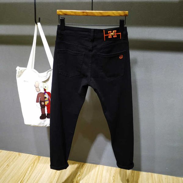 mens jeans designer pure black men's jeans autumn style comfortable elastic slim fit small feet plush trendy pants, Blue
mens jeans designer pure black men's jeans autumn style comfortable elastic slim fit small feet plush trendy pants, Blue
