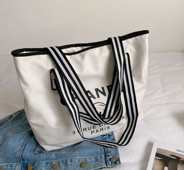 duffel bags shoulder bags casual trend fashion oxford cloth bag men women's oversized tote for autumn/summer one-shoulder crossbody sho
duffel bags shoulder bags casual trend fashion oxford cloth bag men women's oversized tote for autumn/summer one-shoulder crossbody sho