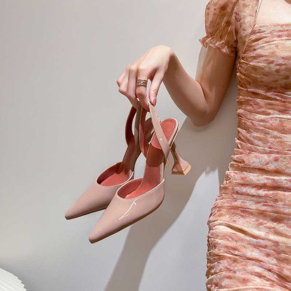 dress shoes pointed lacquered wine glass heeled heels women 2023 summer new korean version of the hollow bag head loose strap sandals g23032, Black
dress shoes pointed lacquered wine glass heeled heels women 2023 summer new korean version of the hollow bag head loose strap sandals g23032, Black