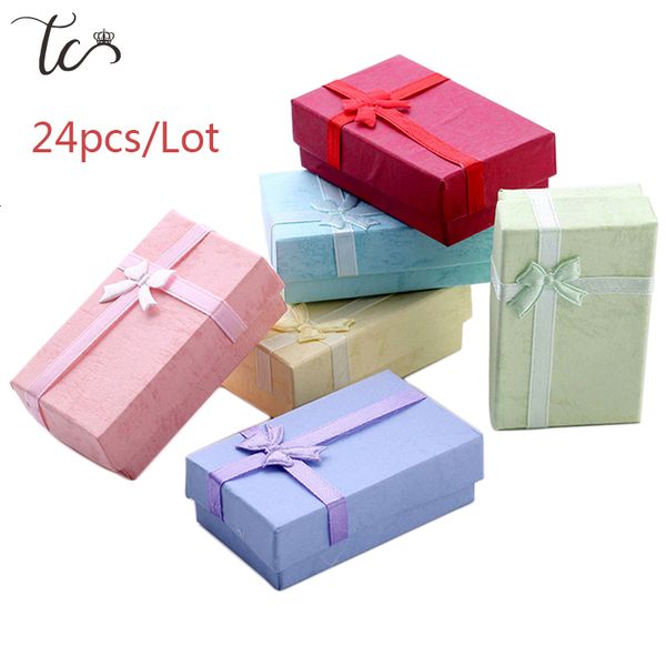 jewelry boxes paper trinket box ring box necklace organizer earring storage box necklace box small accessories container 24pcs/lot 230324, Black;white
jewelry boxes paper trinket box ring box necklace organizer earring storage box necklace box small accessories container 24pcs/lot 230324, Black;white