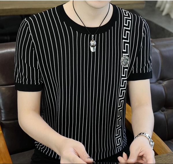 summer men's and women's designer t-shirts fashion men's casual chest lettered shirts luxury street shorts sleeve clothes, White;black
summer men's and women's designer t-shirts fashion men's casual chest lettered shirts luxury street shorts sleeve clothes, White;black